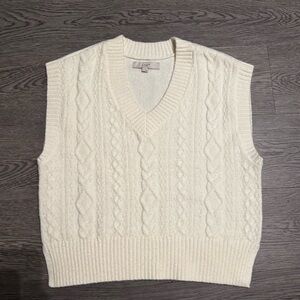 Loft cream vest S